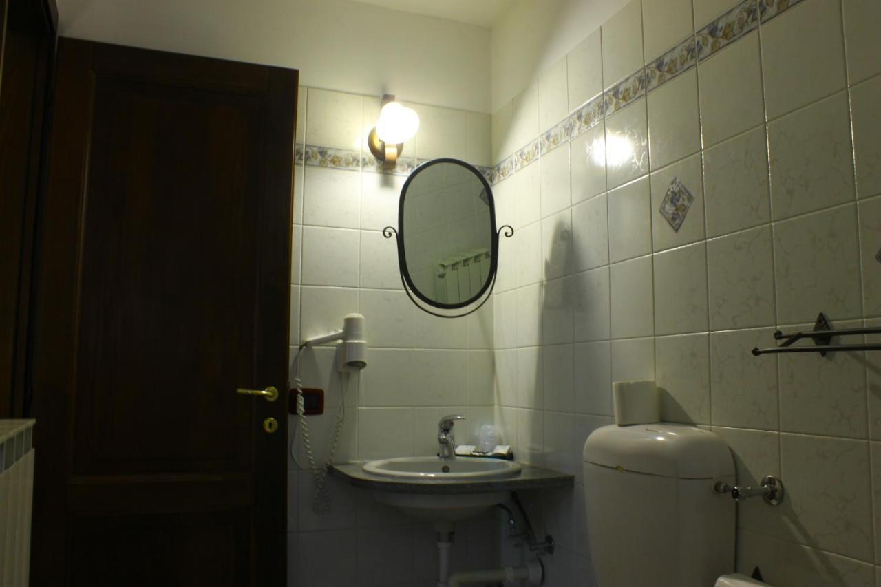I Due Monaci Hotel Domodossola Buitenkant foto